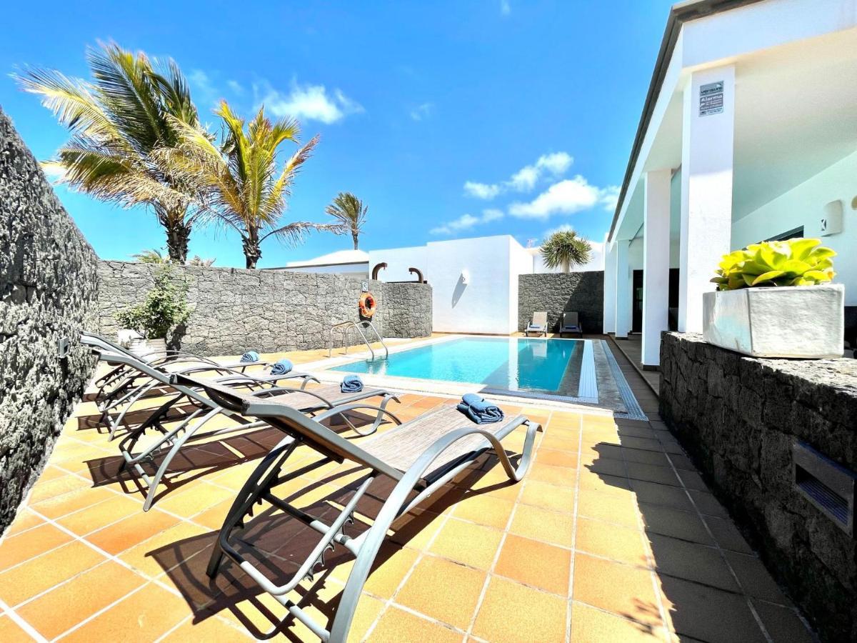 Villas Mamma Mia Pool Heat Private & Jacuzzi بلايا بلانكا المظهر الخارجي الصورة