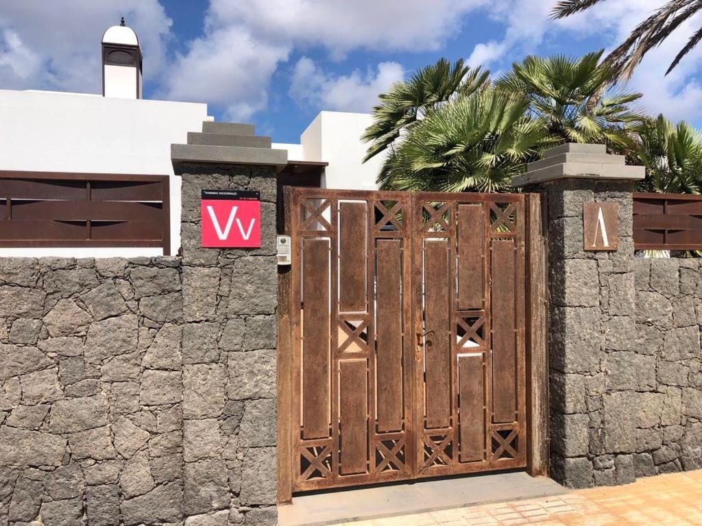 Villas Mamma Mia Pool Heat Private & Jacuzzi بلايا بلانكا المظهر الخارجي الصورة
